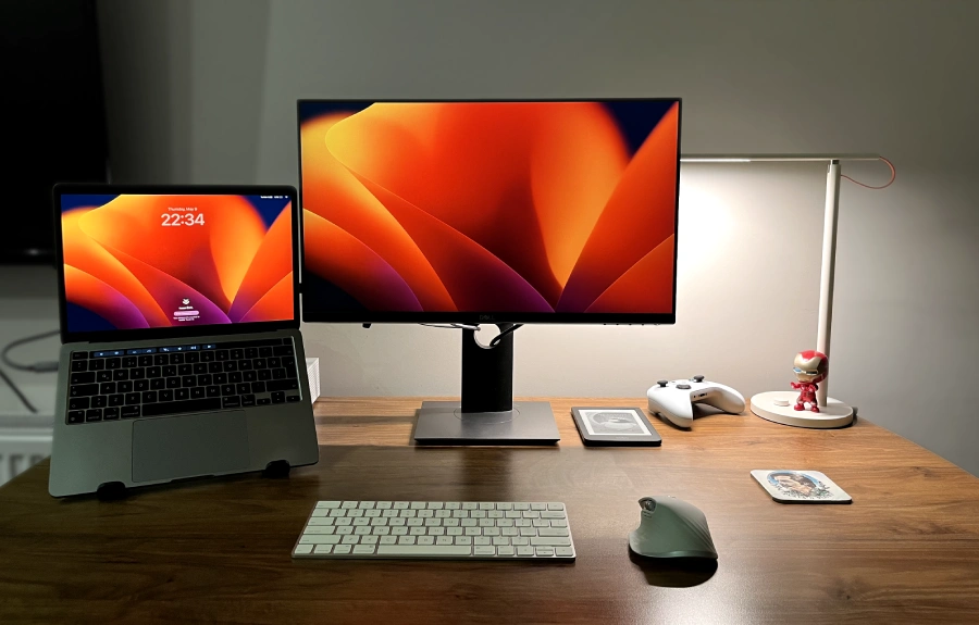 Desk Setup